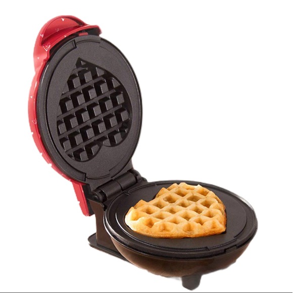 Dash Heart Mini Waffle Maker, Red, Heart Waffle Maker - Picture 4 of 6